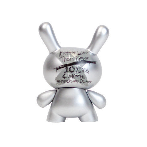 10th Anniversary 3" Dunny - Silver - Mindzai
 - 3
