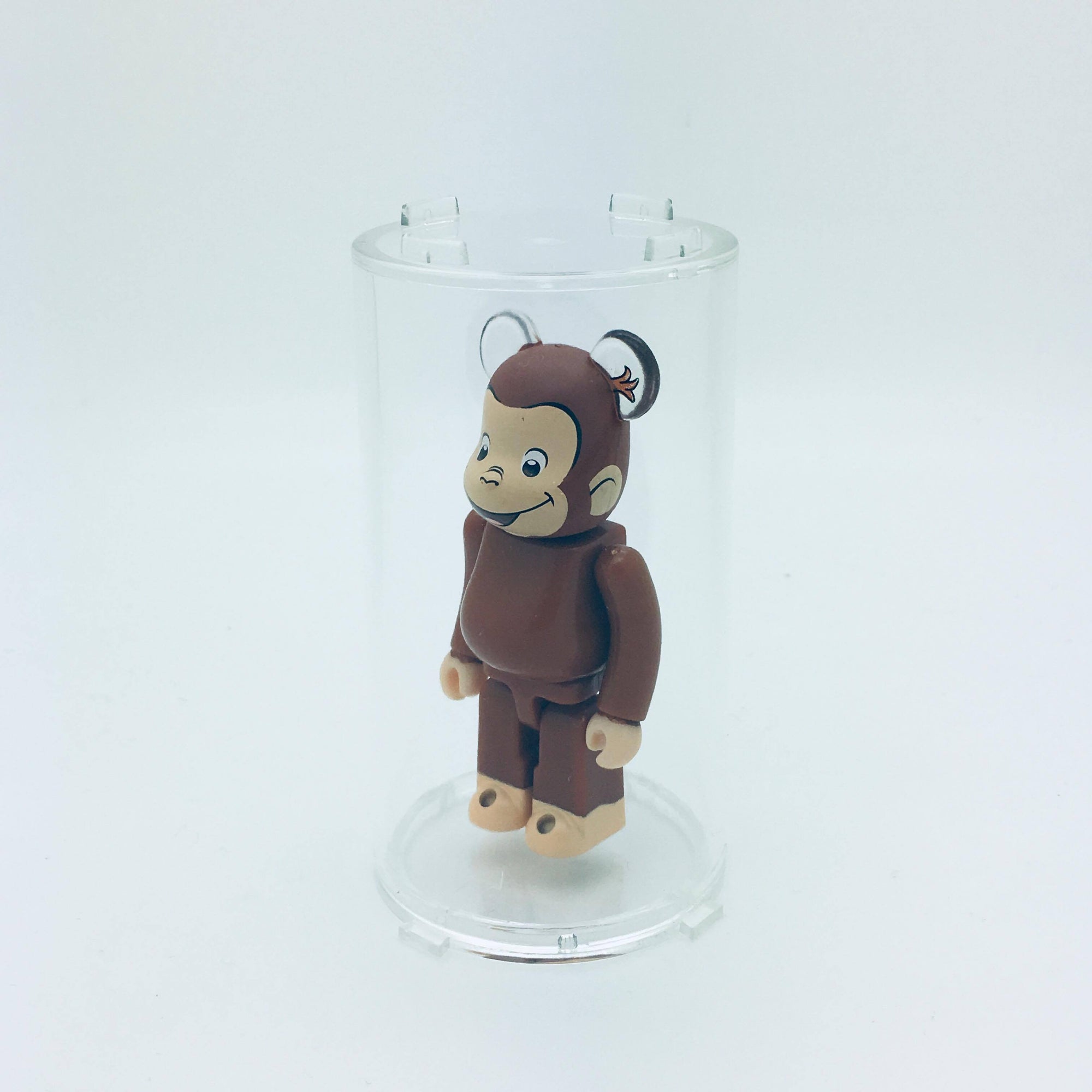 Bearbrick Clear Round Display Case for 100% size Bearbrick - 4 Pack