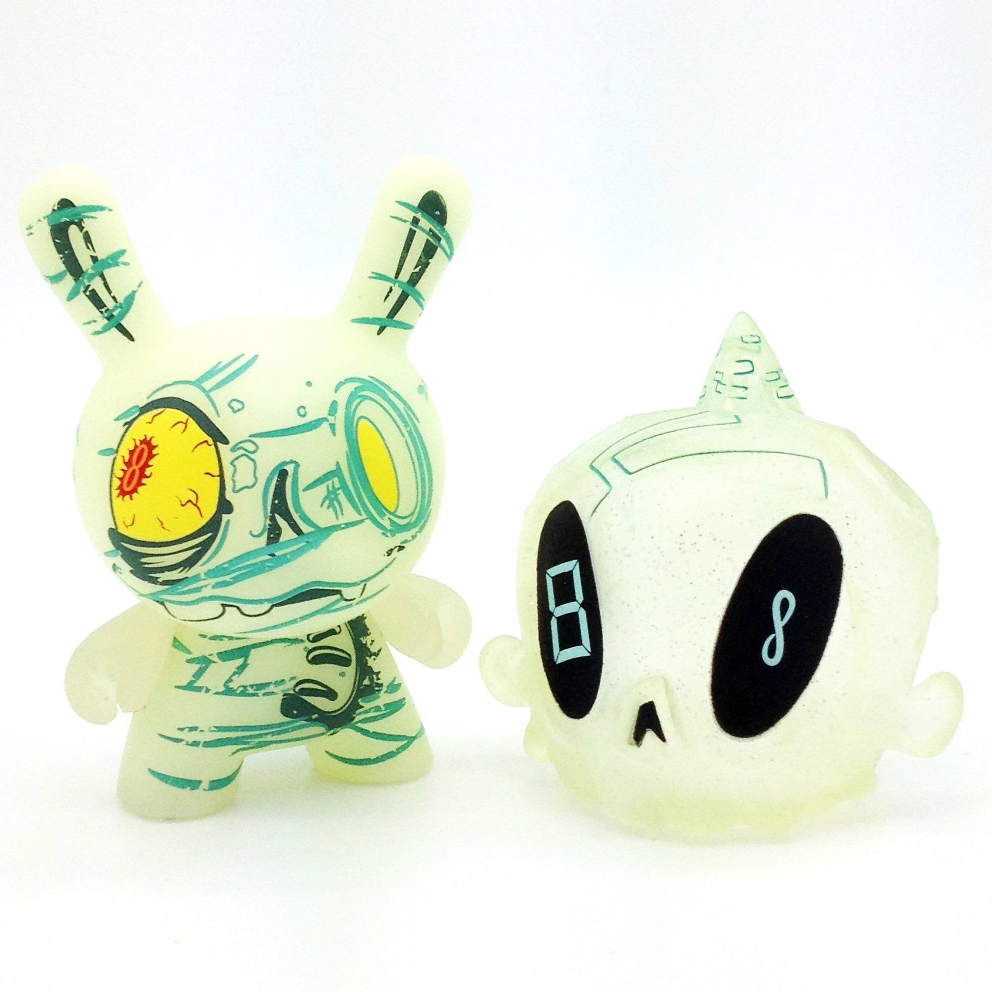 The 13 Dunny Series - The Ancient One #8 - Mindzai
 - 2