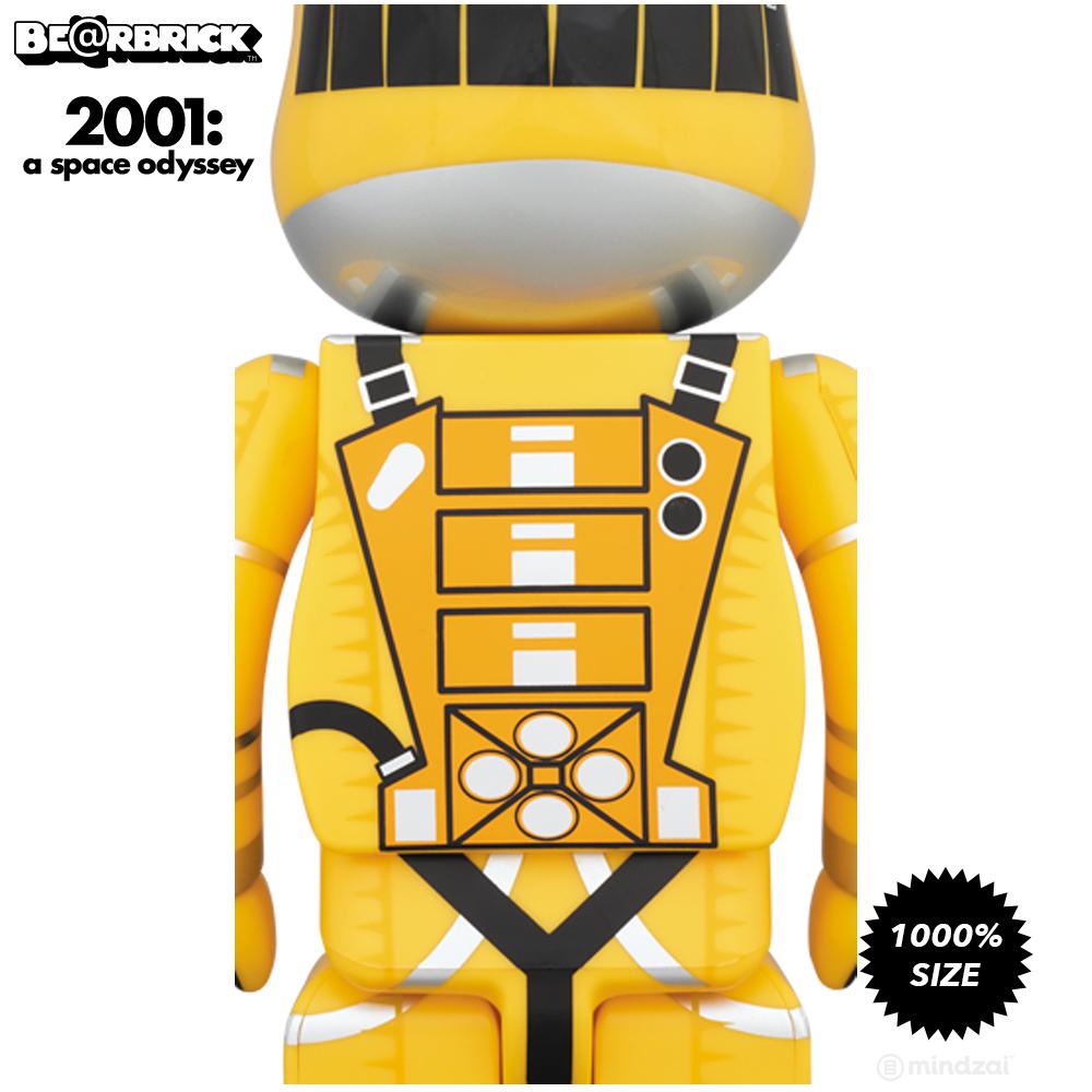 2001: A Space Odyssey Yellow Spacesuit 1000% Bearbrick