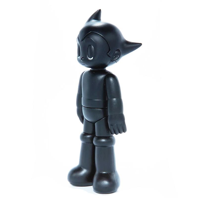 Astro Boy Black Closed Eyes Edition Figure by ToyQube x Tezuka Productions