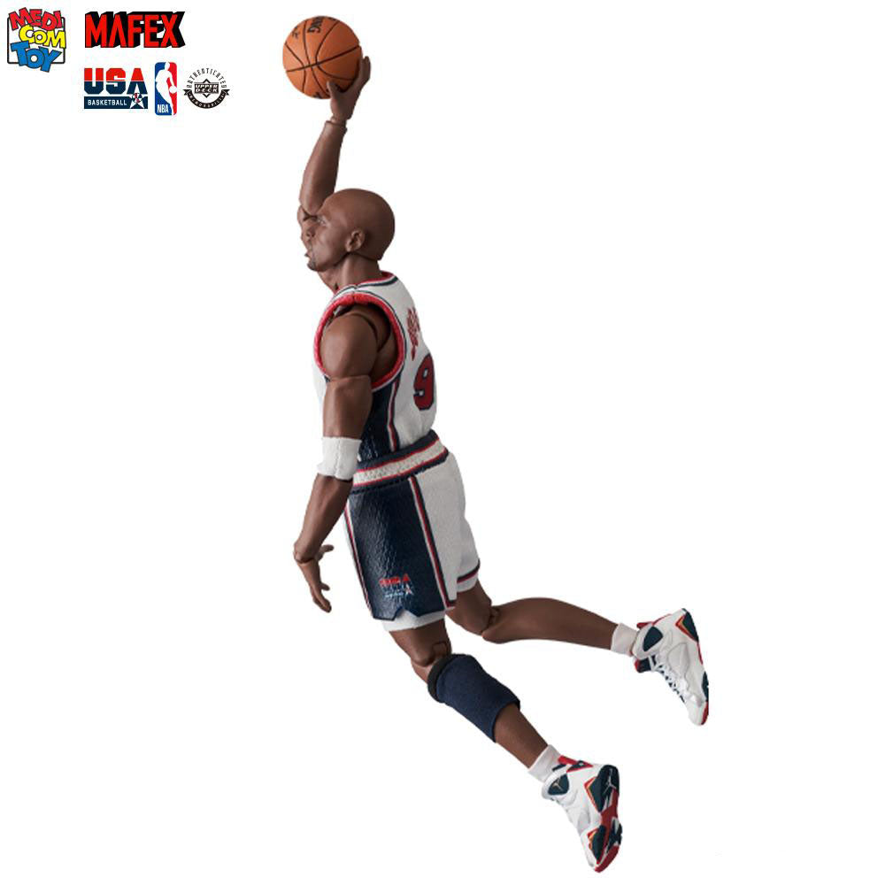 *Pre-order* Michael Jordan 1992 Dream Team USA Mafex 6.5-Inch Toy Figure by Medicom Toy