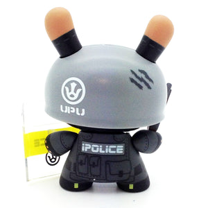 Dunny Evolved Series - Riot Swat (Huck Gee) - Mindzai
 - 2