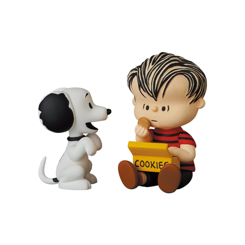 UDF Peanuts Series 12: 50&#39;s Snoopy &amp; Linus Ultra Detail Figure by Medicom Toy